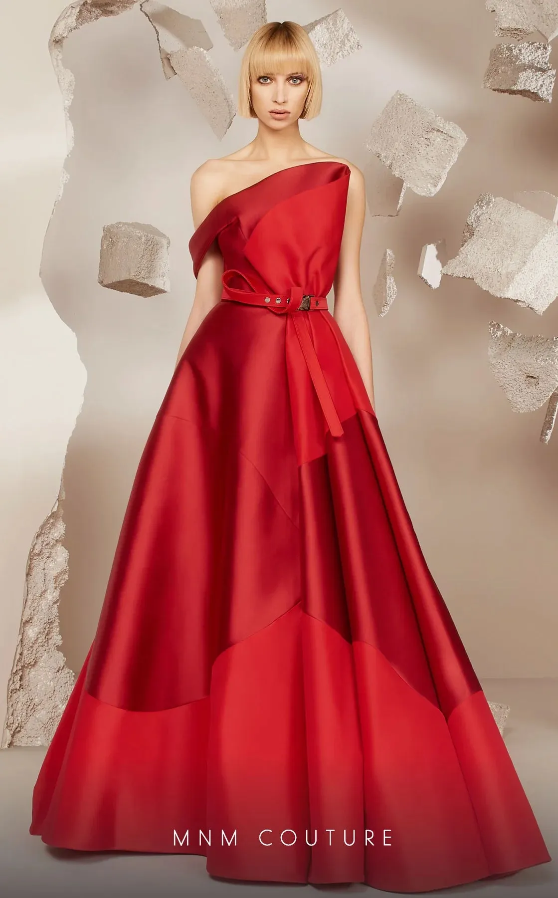 MNM COUTURE E0014