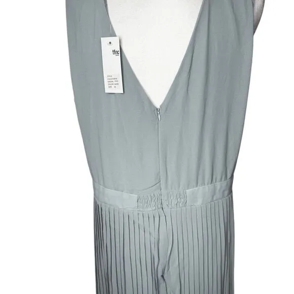 NWT tfnc London Calida Maxi Dress curve size 22