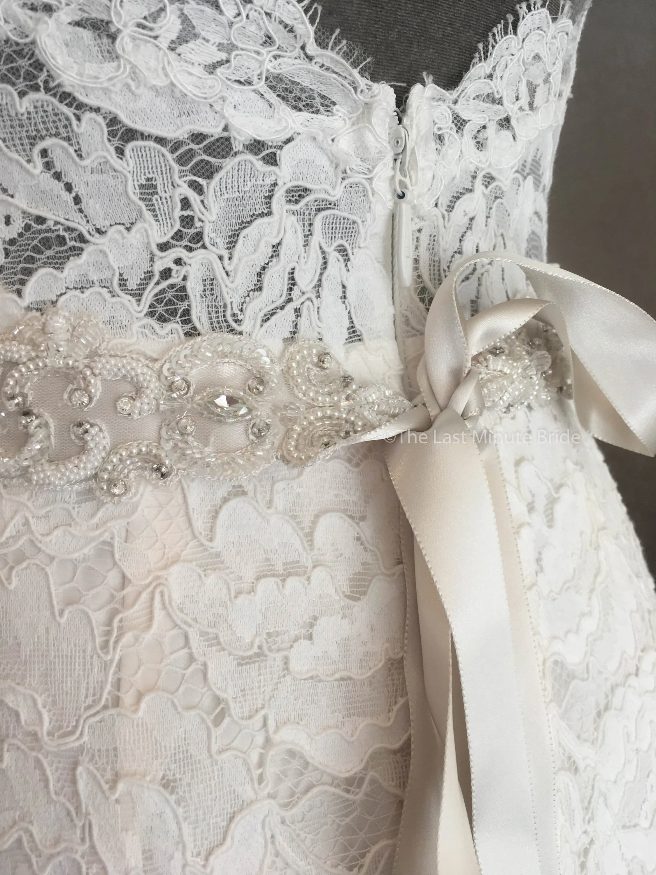Paloma Blanca 4797
