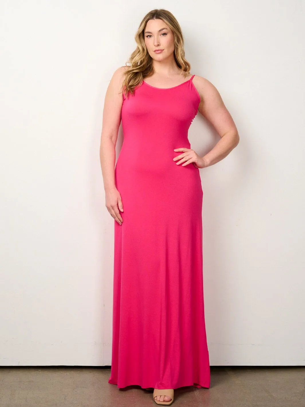 PLUS SIZE SLEEVELESS OPEN BACKED RUCHED MAXI DRESS