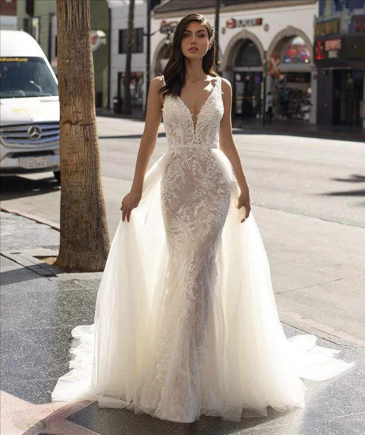 Pronovias: Angela