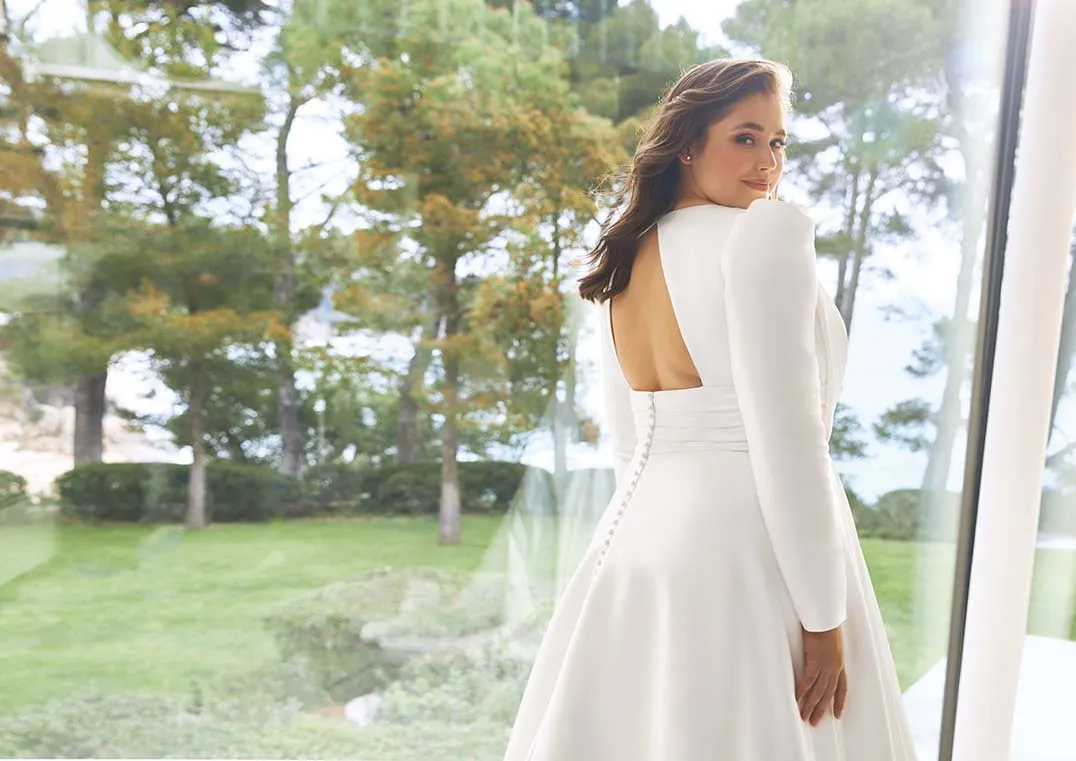 Pronovias: Cadence