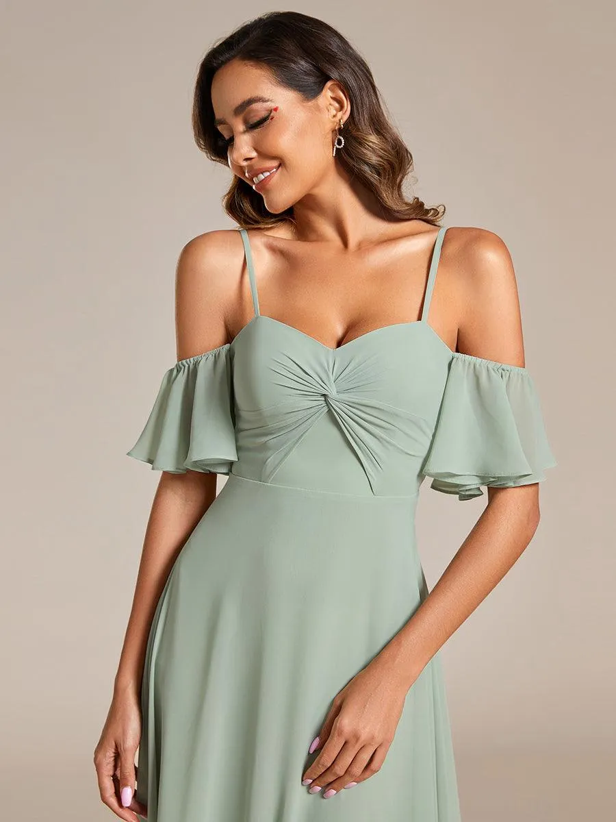 Robe de demoiselle d'honneur trapèze en mousseline de soie avec bretelles spaghetti et nœud