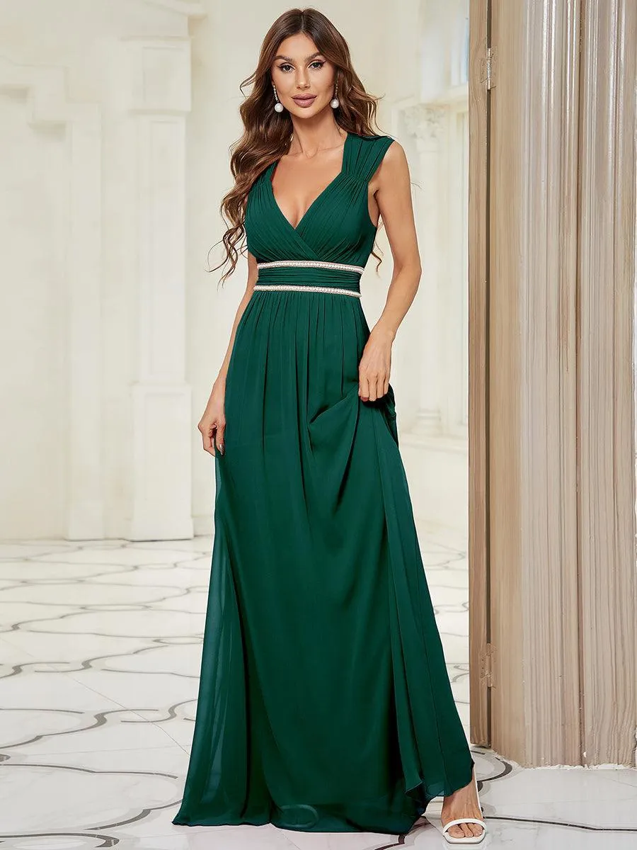 Robe longue de demoiselle d'honneur froncée à col en V