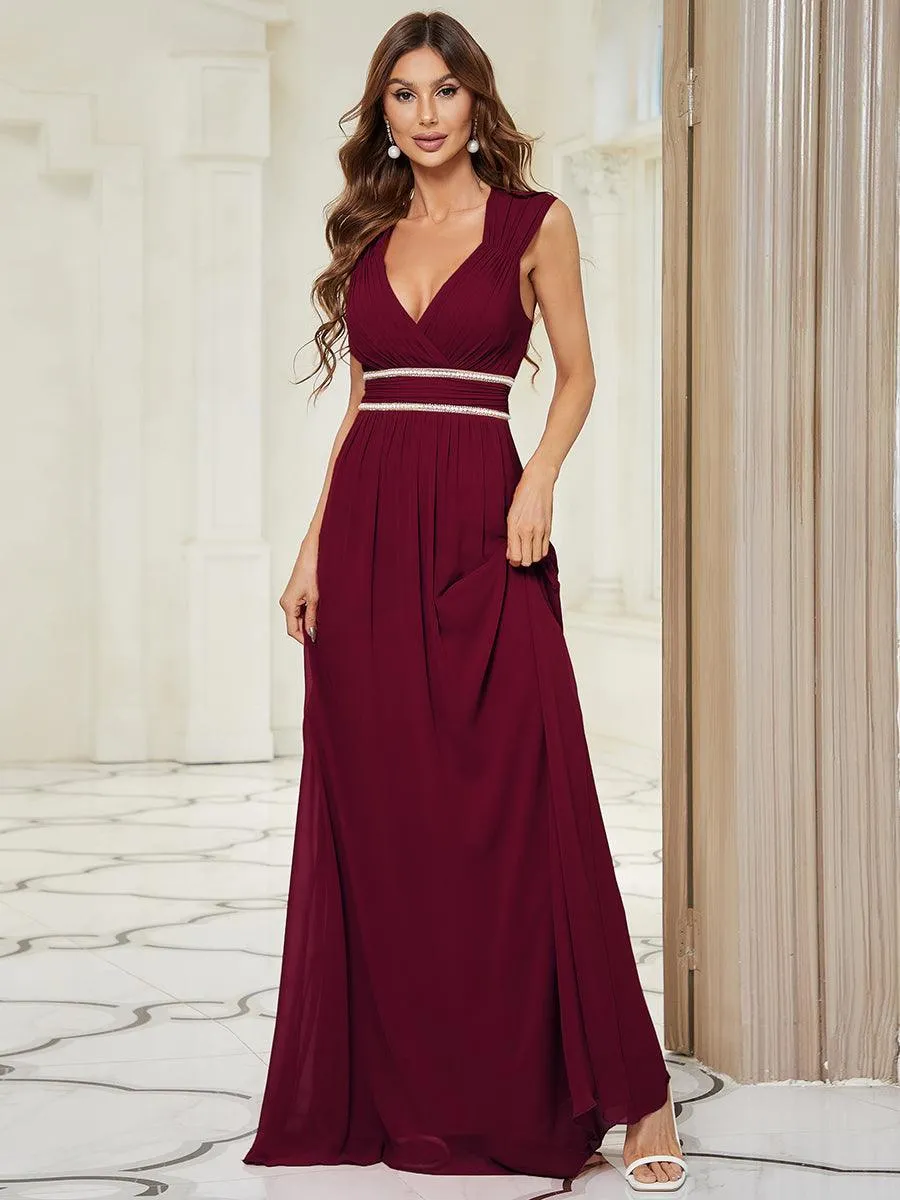 Robe longue de demoiselle d'honneur froncée à col en V