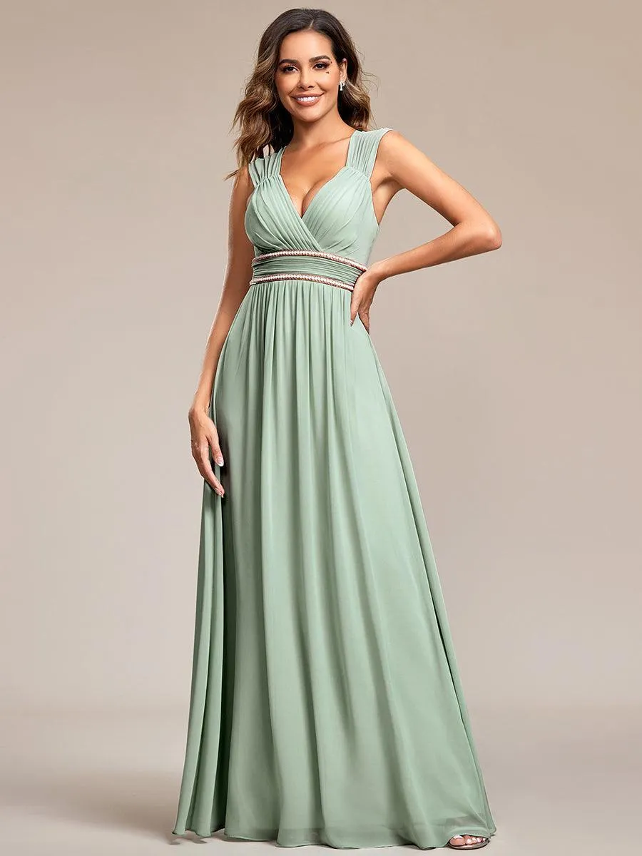 Robe longue de demoiselle d'honneur froncée à col en V
