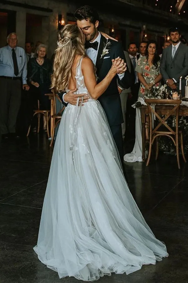 Roycebridal Marvelous V-neck A-line Wedding Dresses Appliques Tulle Bridal Gowns,MW468