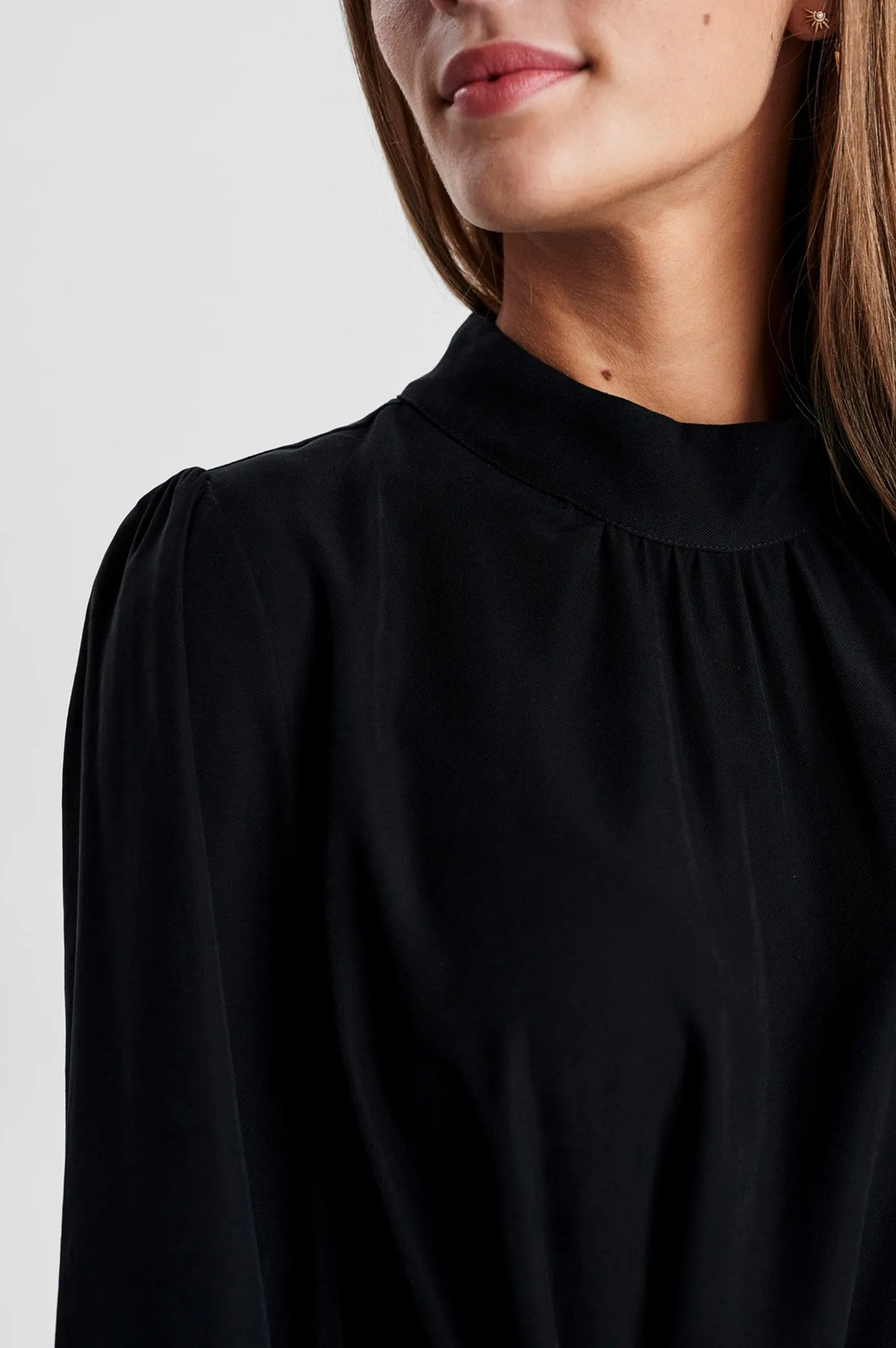 SISESSAN DRESS - Caviar