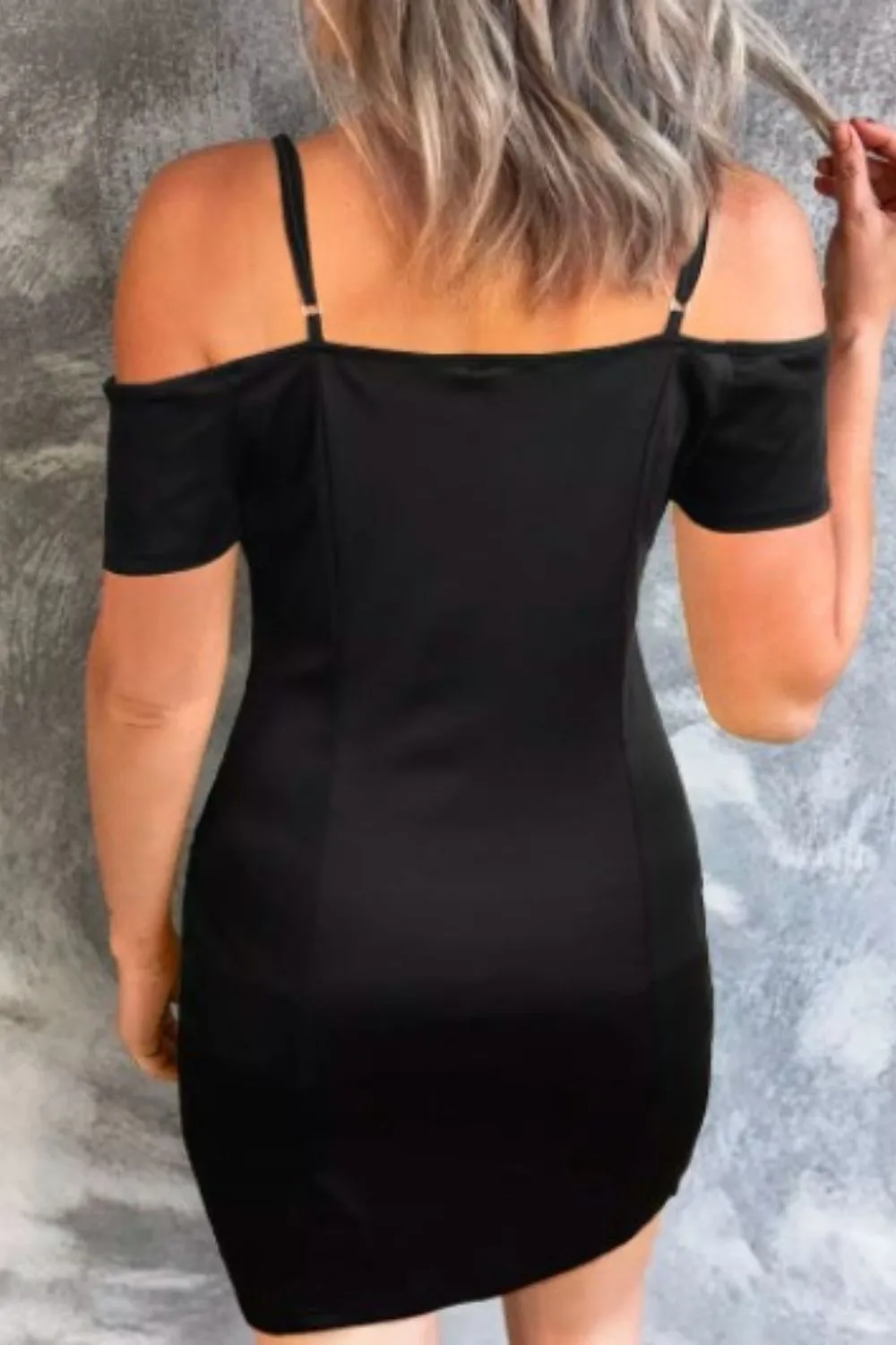 Slit Cold Shoulder  Bodycon Dress In Black