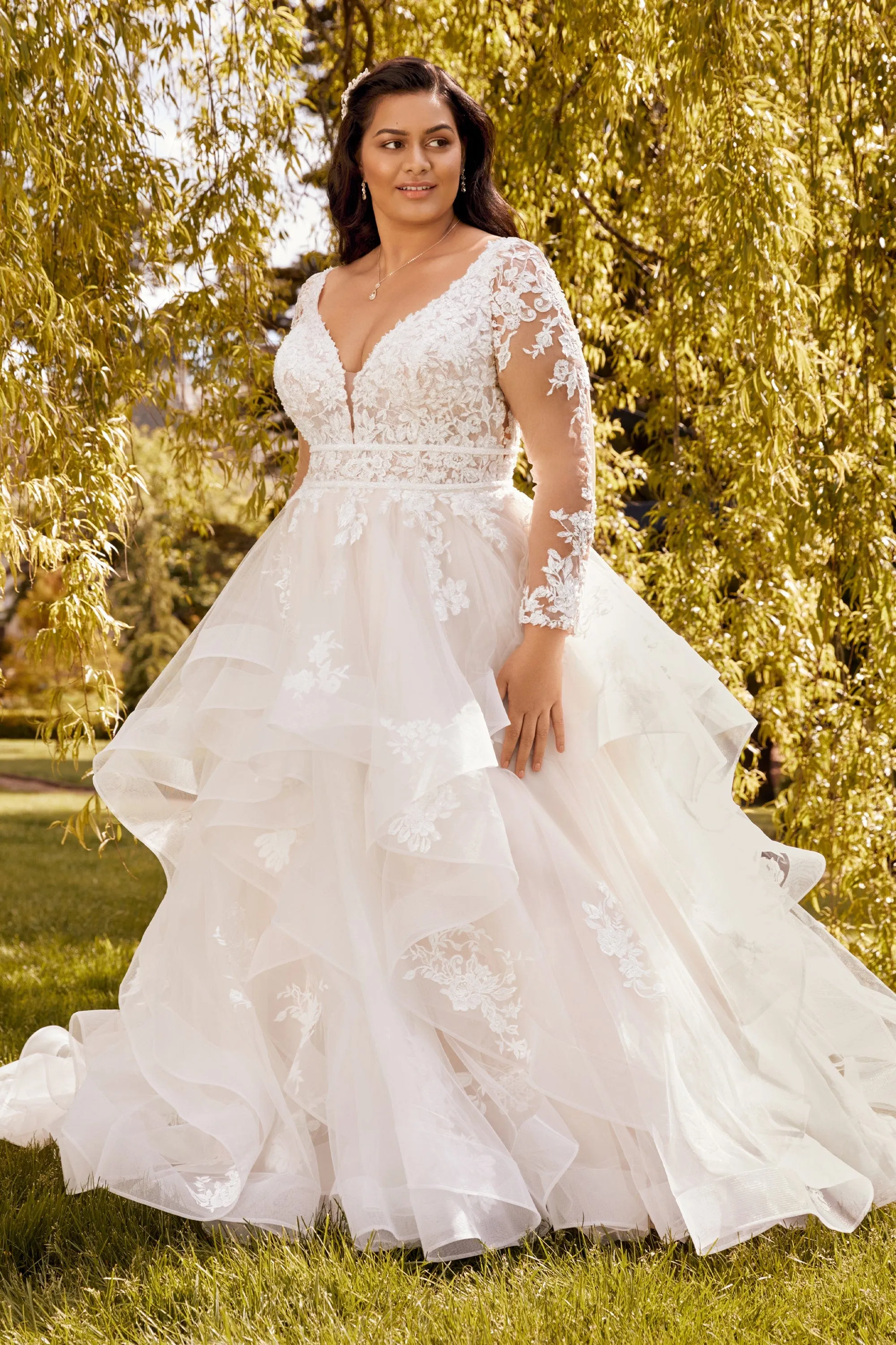 Sophia Tolli: Y12233SL