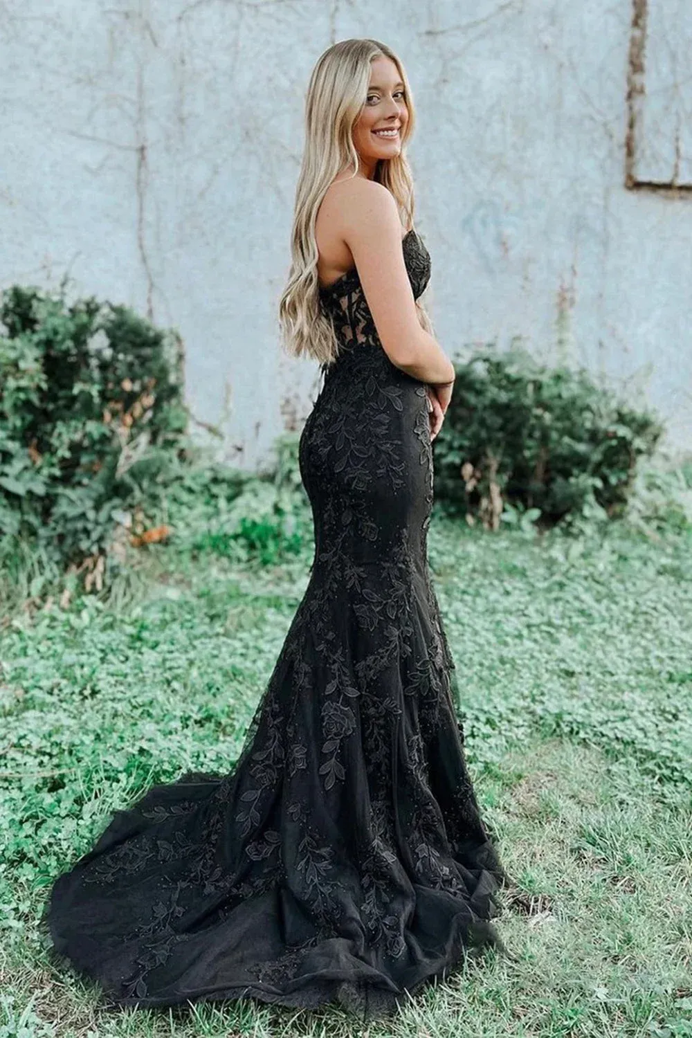 Sweetheart Lace Appliques Mermaid Prom Dresses