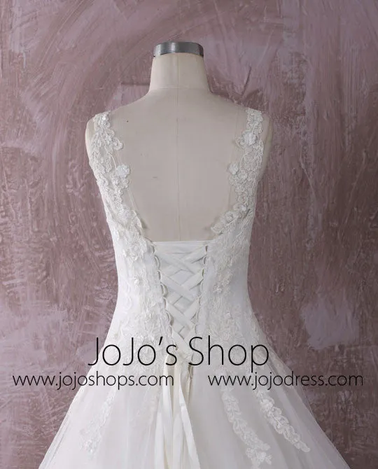 Sweetheart Lace Ball Gown Wedding Dress with Lace Straps | QT85251