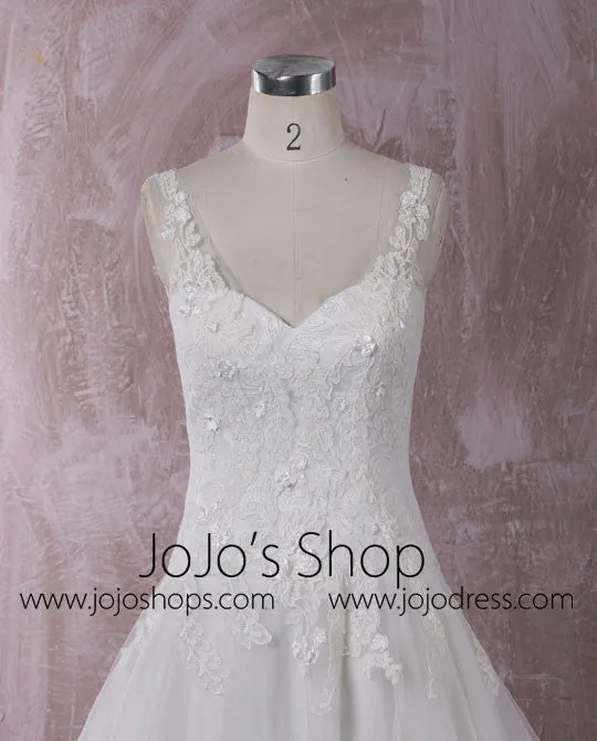 Sweetheart Lace Ball Gown Wedding Dress with Lace Straps | QT85251