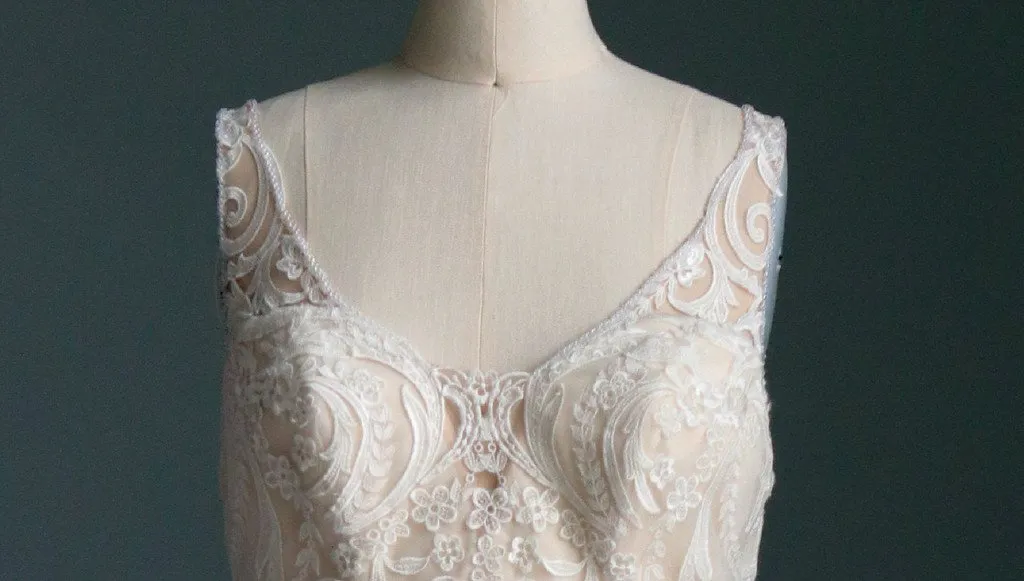 The Last Minute Bride Eden 9B1903 (In Stock Sizes)