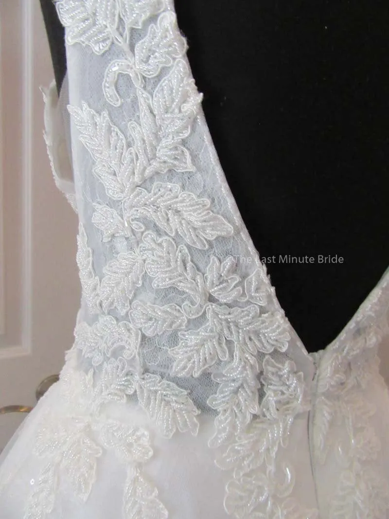 The Last Minute Bride Style Avery