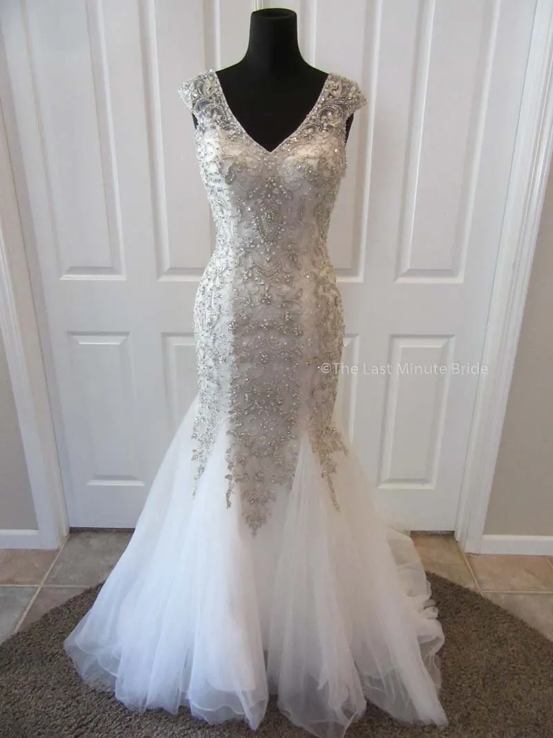 The Last Minute Bride style Selena