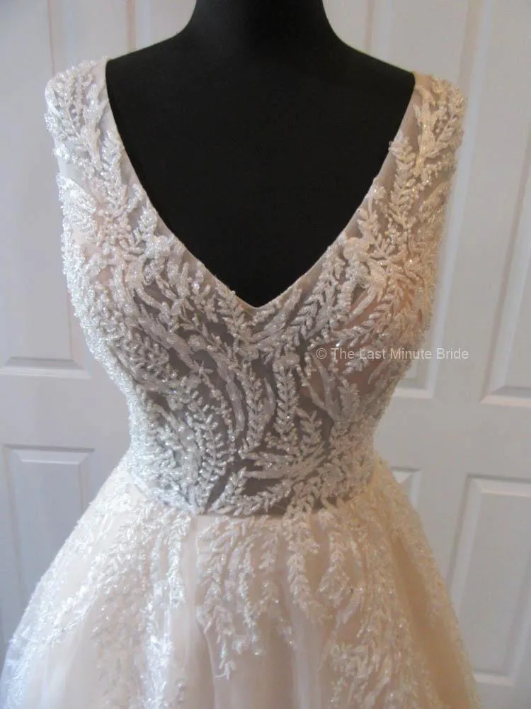 The Last Minute Bride syle Christy
