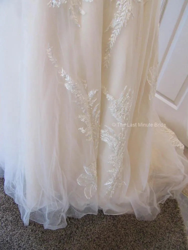 The Last Minute Bride syle Christy