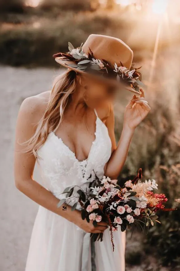 Tulle A-line Backless V-neck Appliqued Wedding Dress, Birdal Gown, MW606