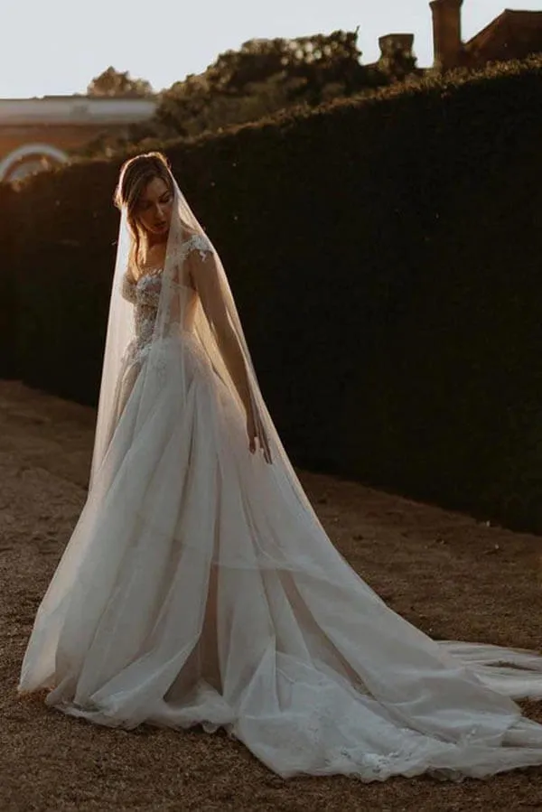 Tulle A-line Sweetheart Neck Beach Wedding Dresses With Lace Appliques, MW938