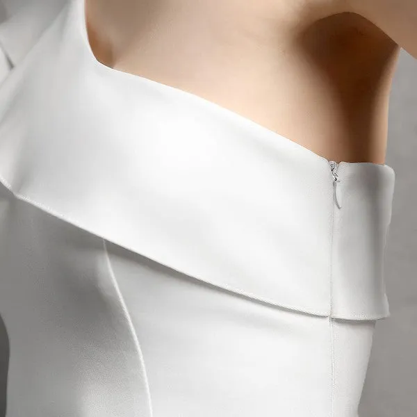 Venus Cut gown with slit