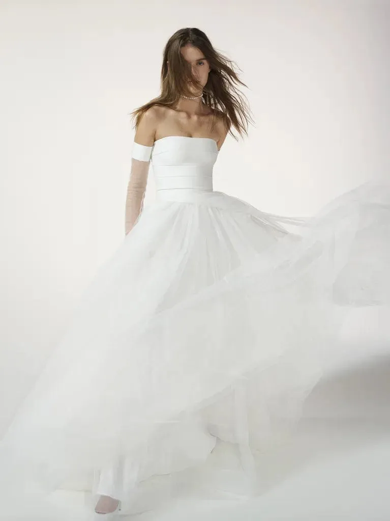 Vera Wang: Honorata