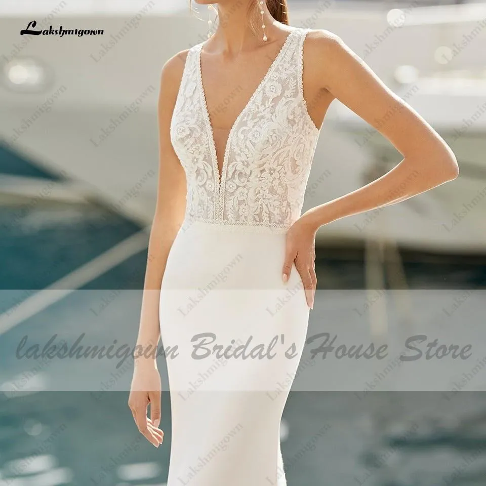 Vintage Mermaid Satin Wedding Gowns V-neck Open Back