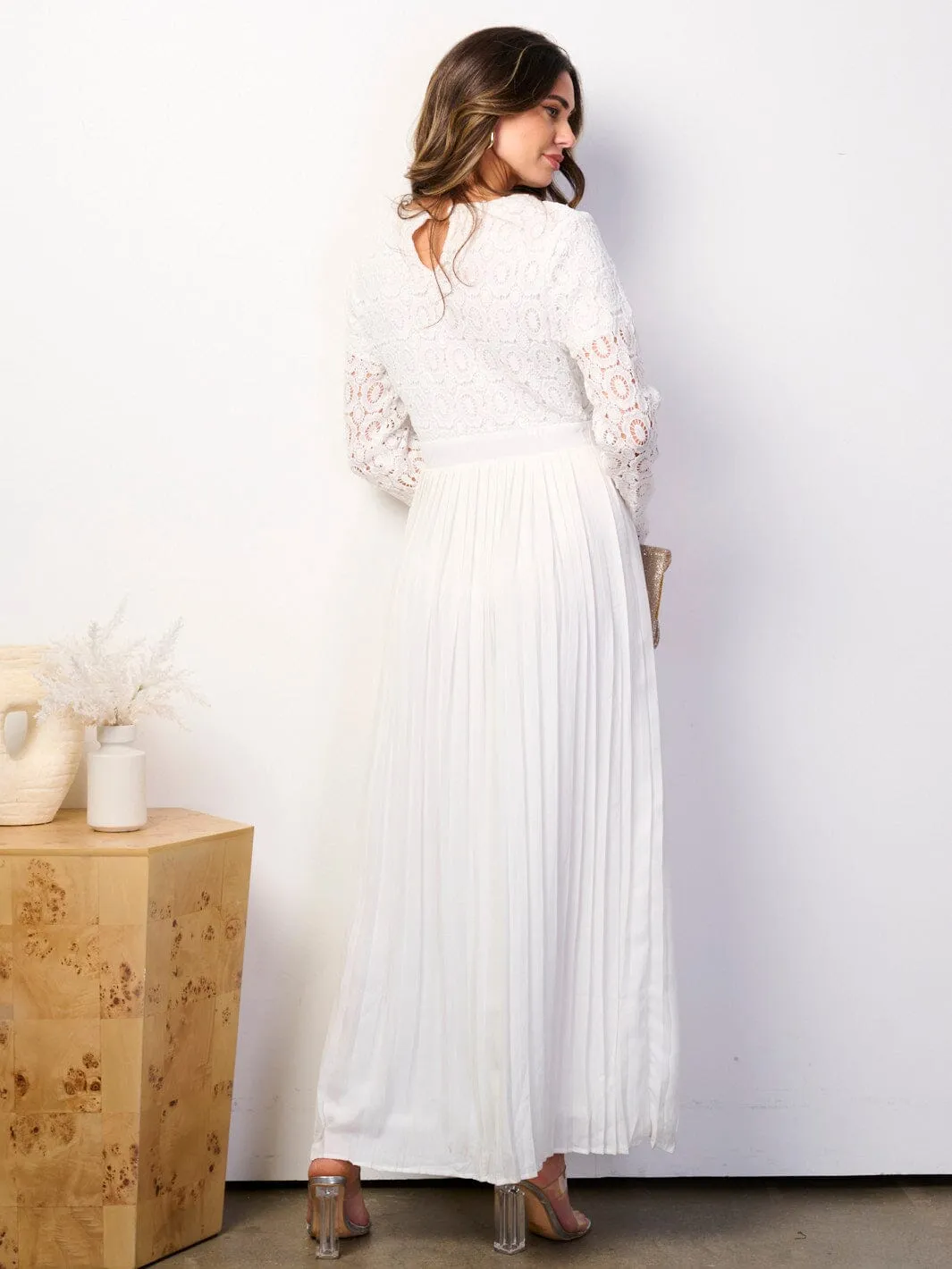 WOMEN'S LONG SLEEVE LACE PLEATED MAXI DRESS