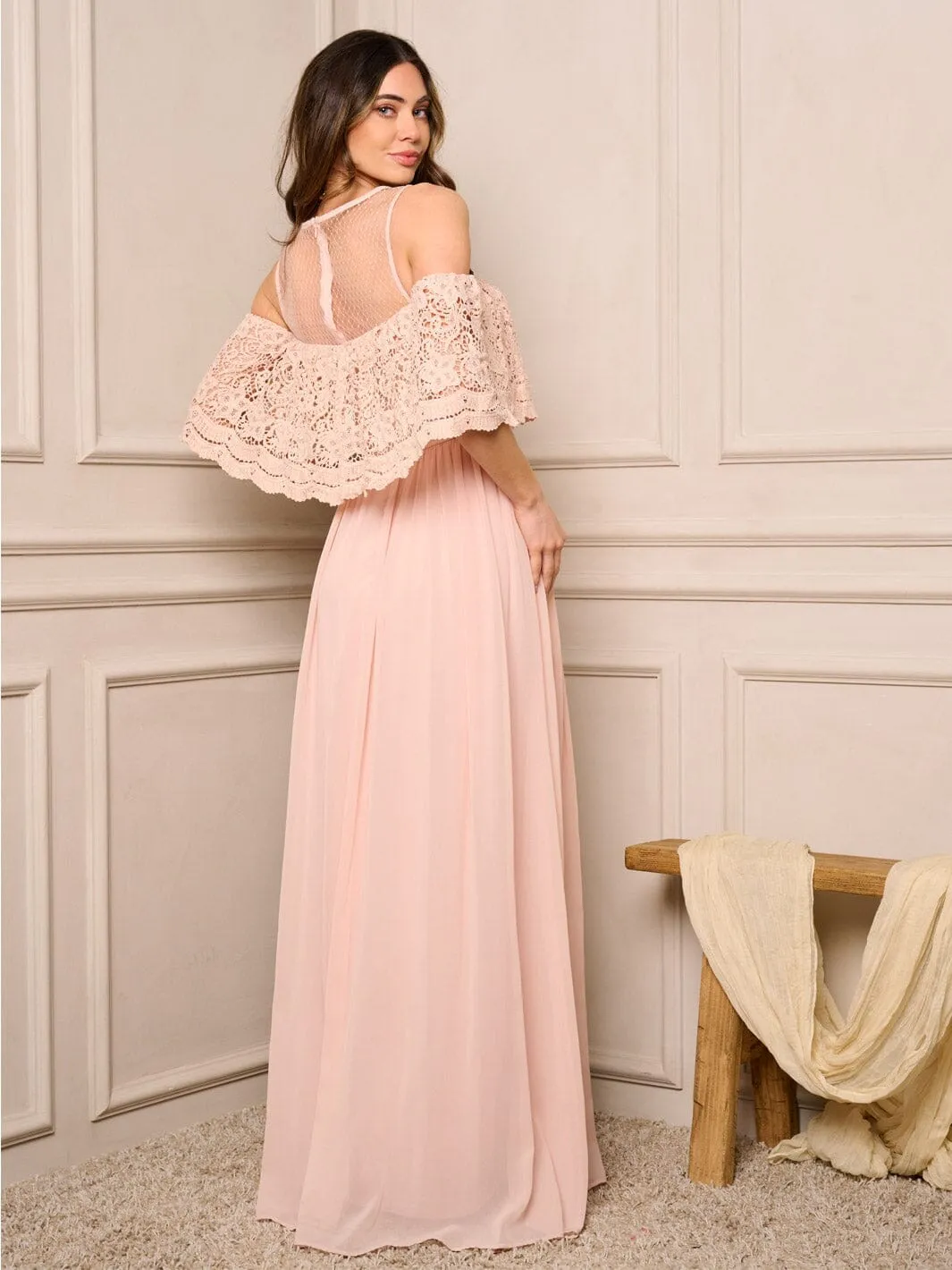 WOMEN'S OFF SHOULDER RUFFLE DETAILED PLEATED MAXI DRESS
