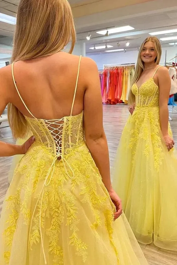 Yellow Tulle V-neck Spaghetti Straps Prom Dresses With Lace Appliques, MP879